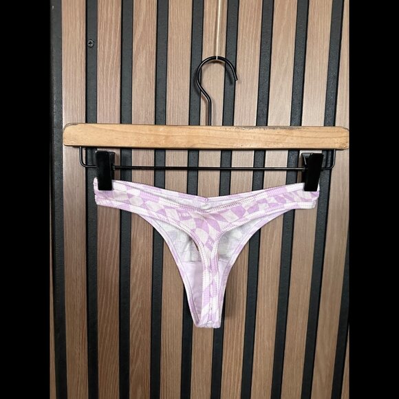 New PINK Panties Small Womens Victoria Secret Purple Check Thong / String Ribbed - Picture 2 of 6